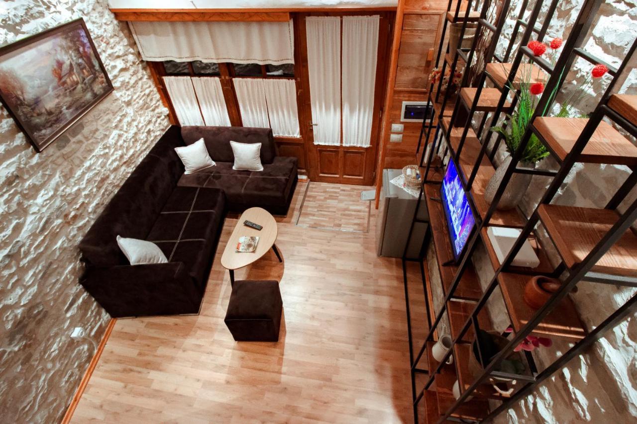 Duplex Apartment Viktoria Gjirokastër Eksteriør bilde