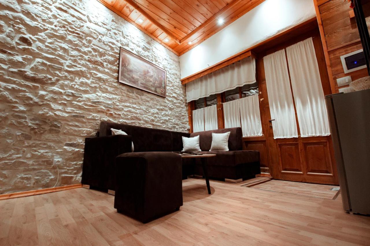 Duplex Apartment Viktoria Gjirokastër Eksteriør bilde